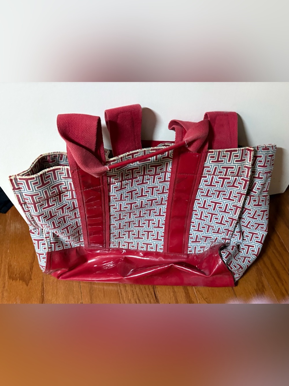 Tory Burch Red Patterned Tote Bag with Gold Accent - Picture 4 of 6